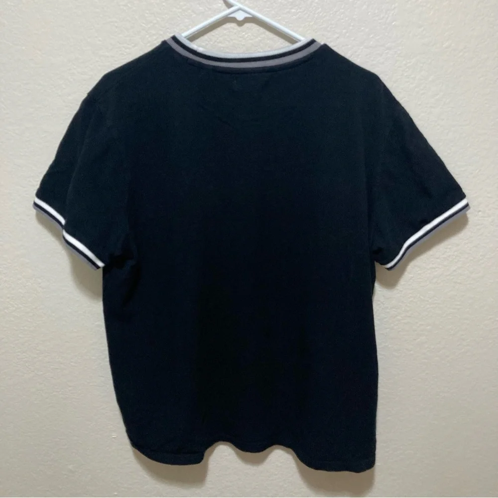 Vintage Y2K Guess Short Sleeve T-Shirt Size XL Black - Picture 2 of 4